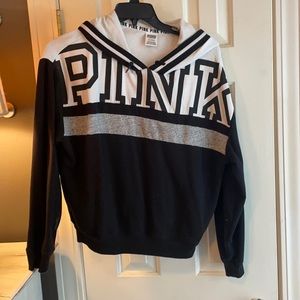 Vs Pink cropped hoodie